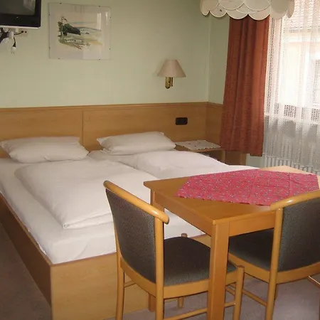 Hotel Rotes Ross Burghaslach