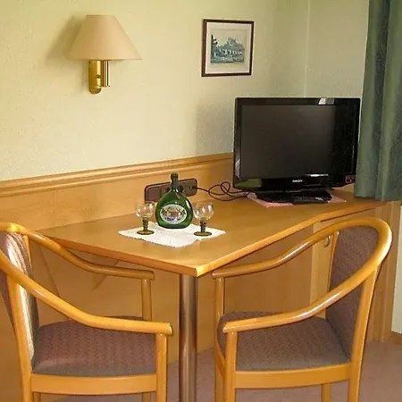 Otel Rotes Ross Burghaslach
