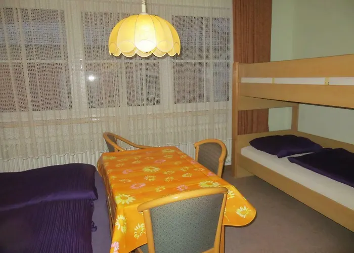 Hotel Gasthof-metzgerei Rotes Ross